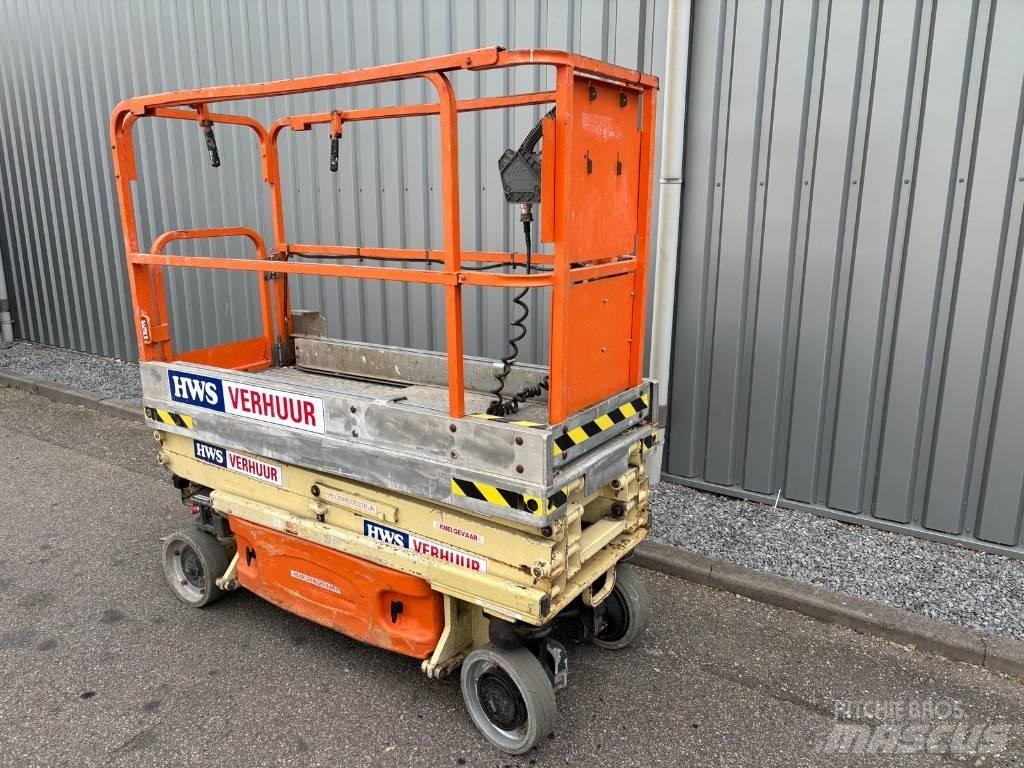 JLG 1930 ES رافعات مقصية الشكل