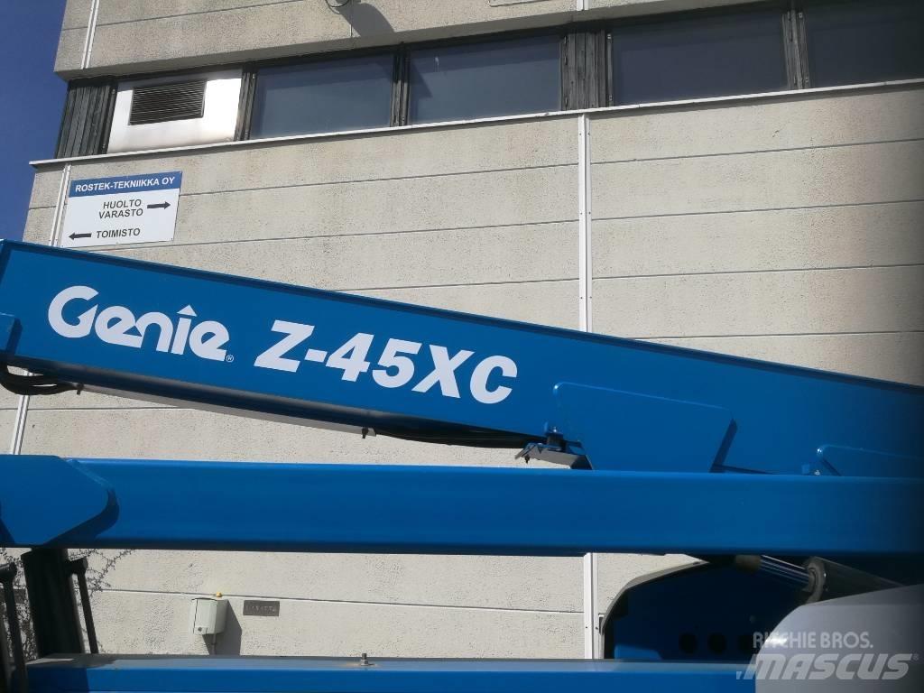 Genie Z 45XC رافعات سلة مفصلية