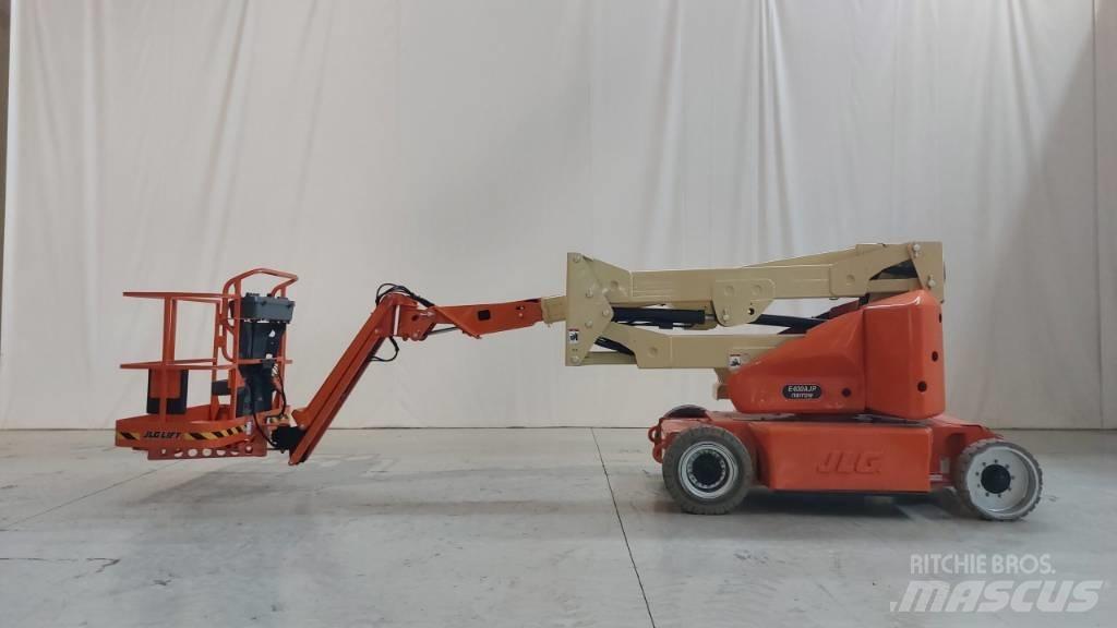 JLG E 400 AJPN رافعات سلة مفصلية