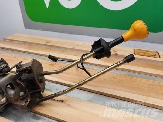 JCB 537-125 joystick كابينة والداخلية