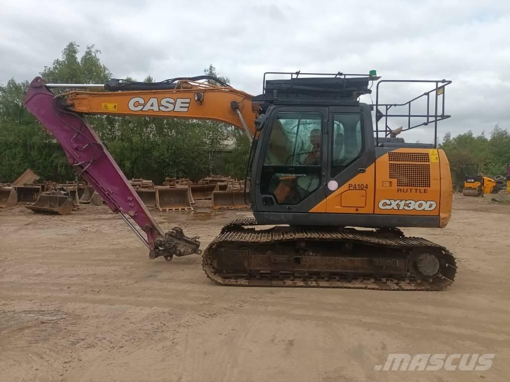 CASE CX 130 D حفارات زحافة