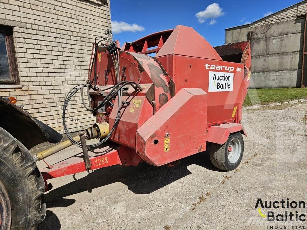 Kverneland TA 853 آلات تمزيق الحزم وتقطيعها ونشرها