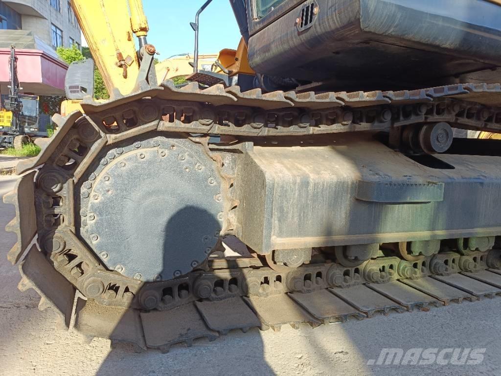 Hyundai r220lc-9s حفارات زحافة