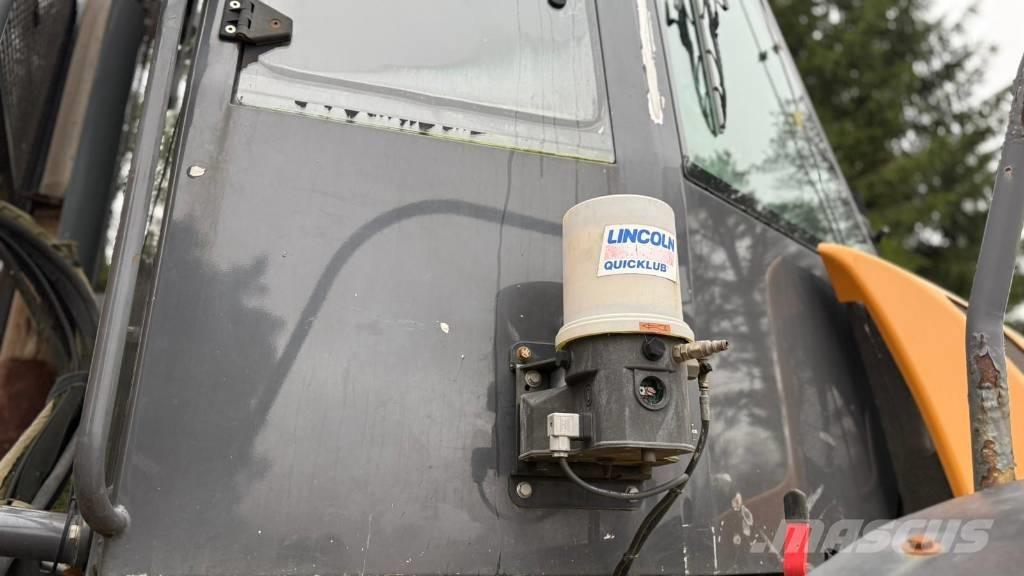 CASE 330 B ساحبات مفصلية