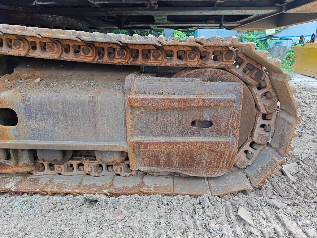 Volvo EC 480 D L حفارات زحافة