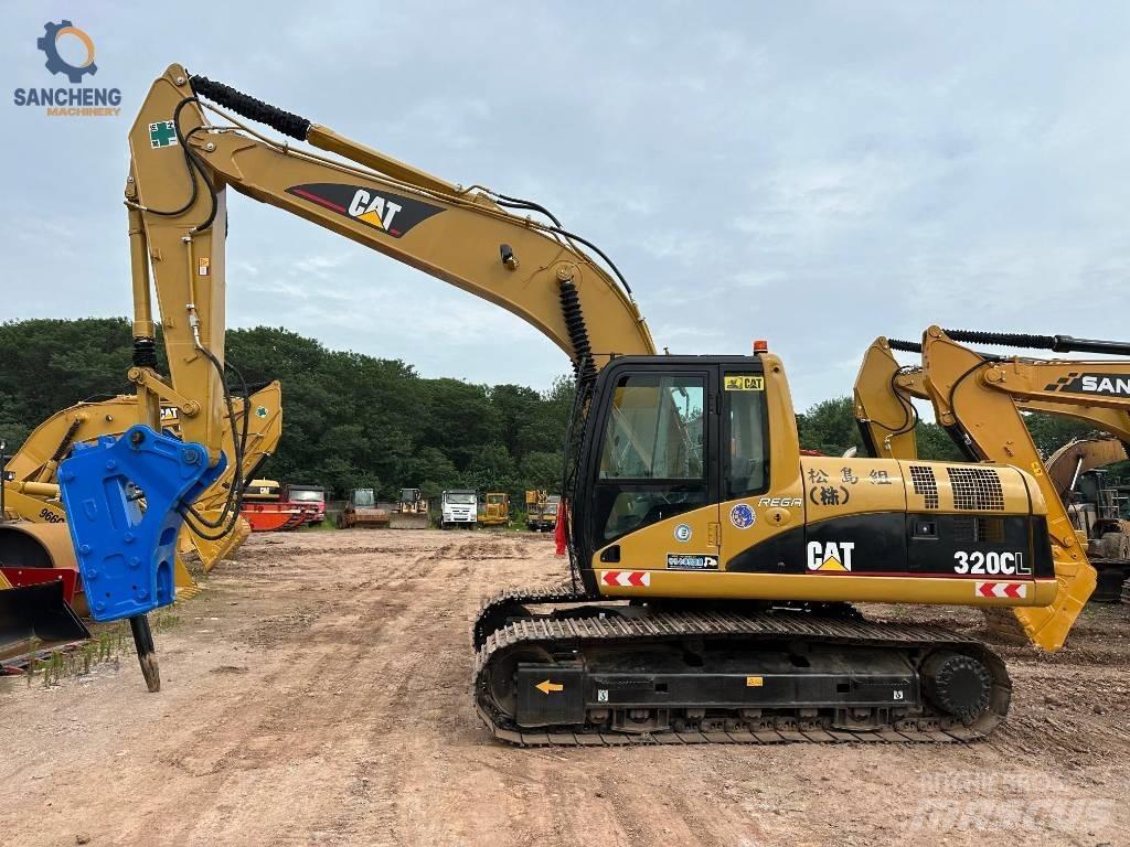 CAT 320 C L حفارات زحافة