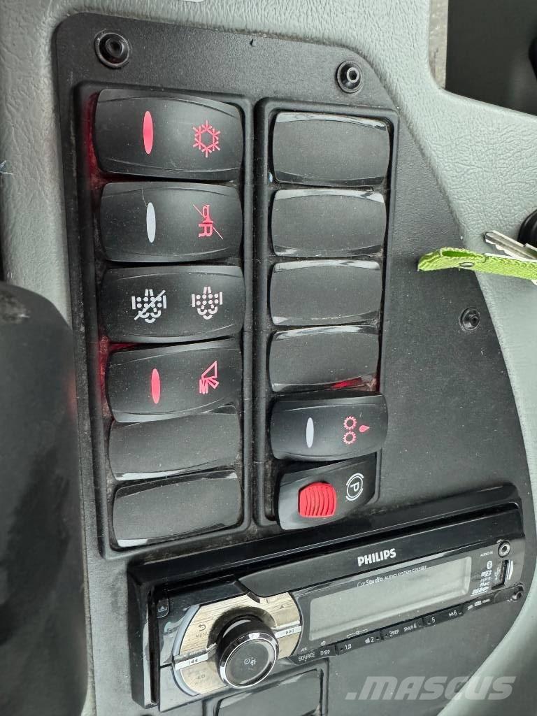 Schaeff Tl120 لوادر بعجل