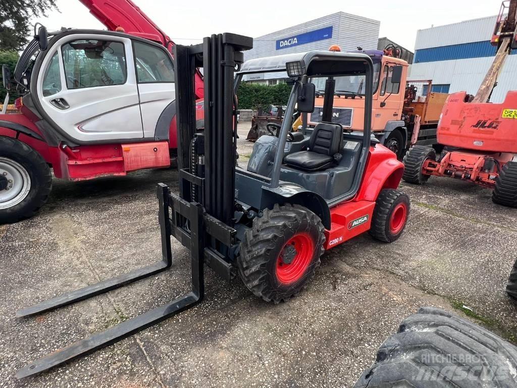 Ausa C 200 H X4 شاحنات الطرق الوعرة