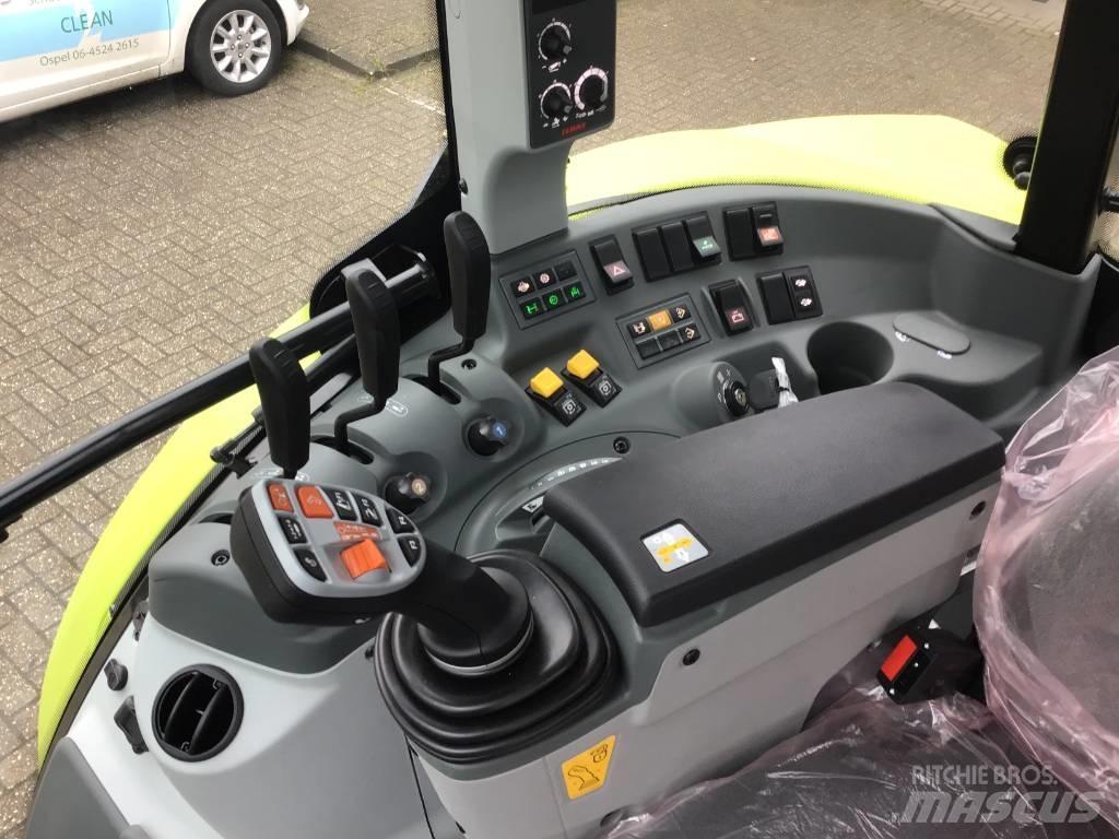 CLAAS Arion 450 CIS الجرارات