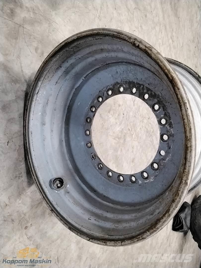 Valmet 941 20x34 الإطارات والعجلات والحافات