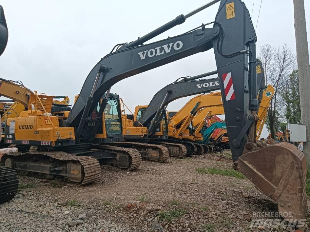Volvo EC 210 حفارات زحافة