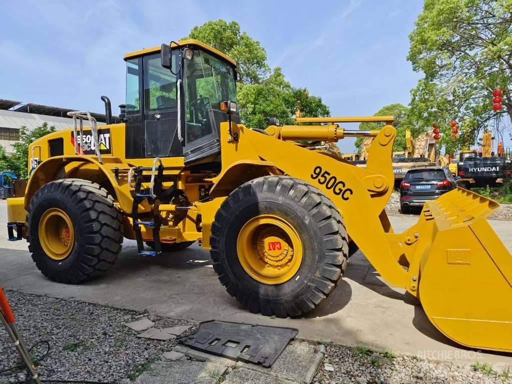 CAT 950 GC لوادر بعجل