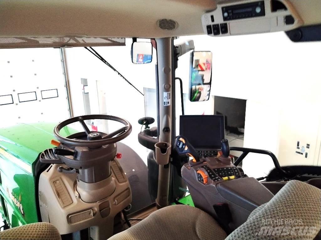 John Deere 6250 R الجرارات