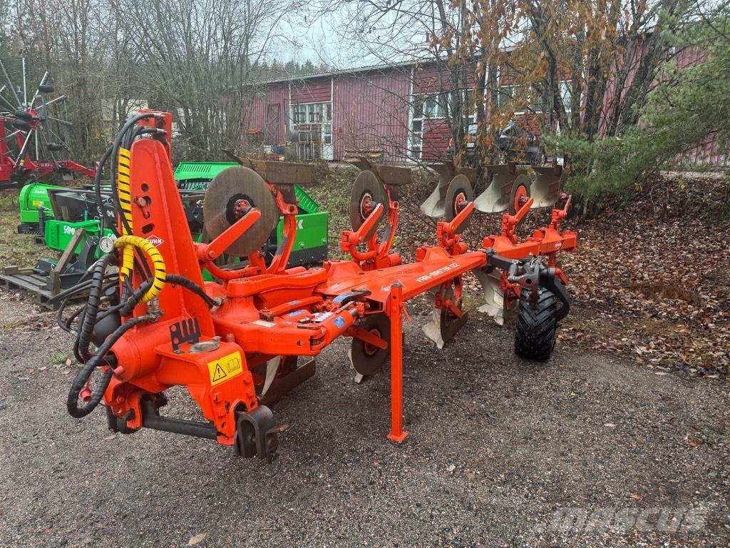 Kuhn Vari-Master 122 محاريث عكسية