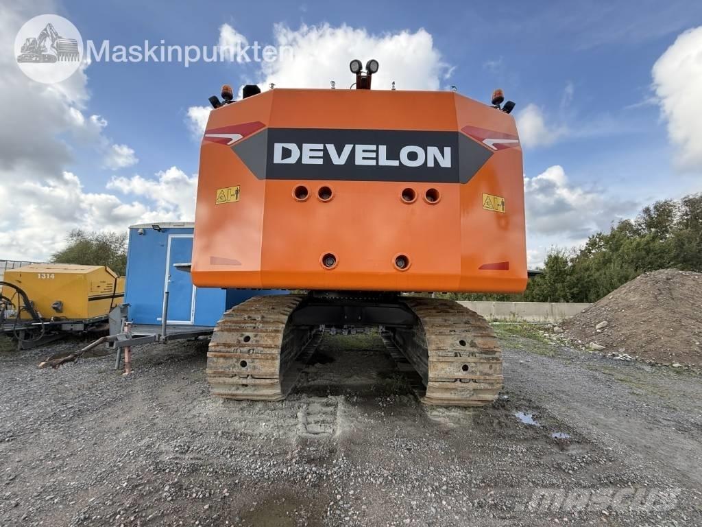 Develon 800 LC حفارات زحافة