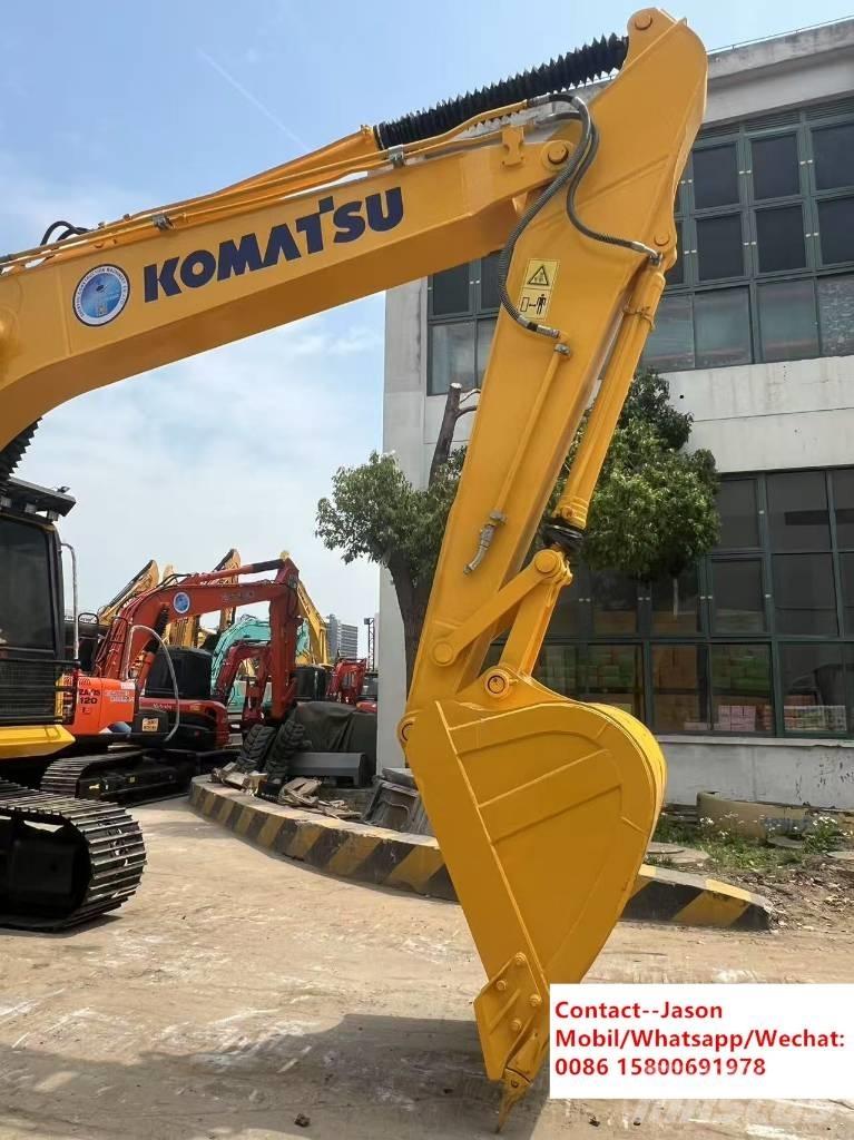 Komatsu PC 200 8N حفارات زحافة