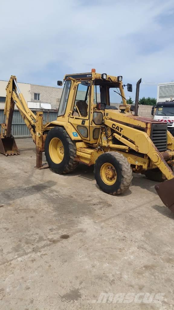 CAT 428 B 4x4 لوادر ذات جرافات عكسية