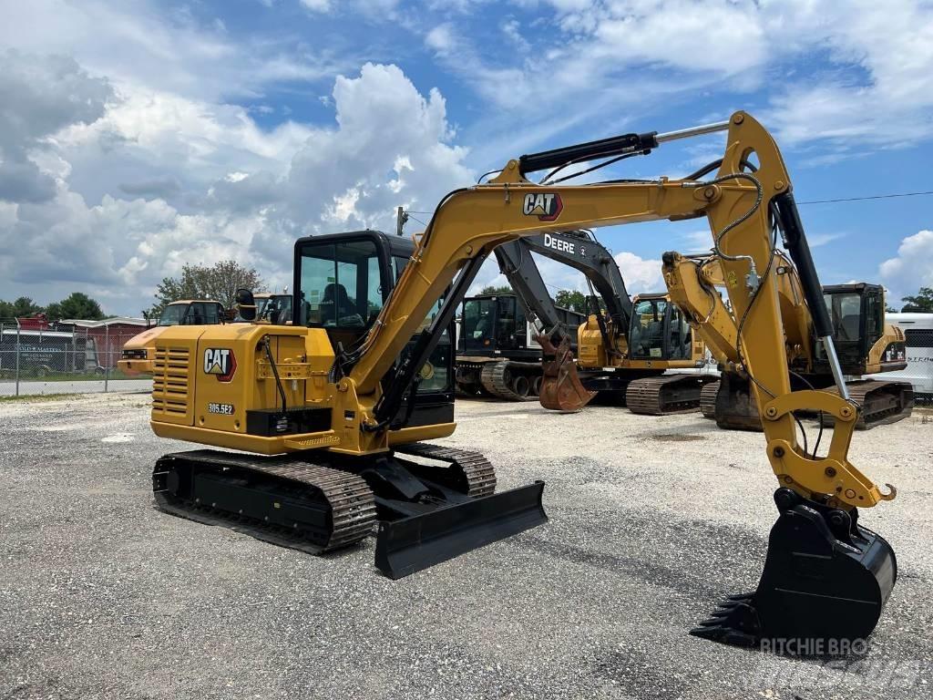 CAT 305.5 E2 حفارات صغيرة أقل من 7 طن (حفارات صغيرة)