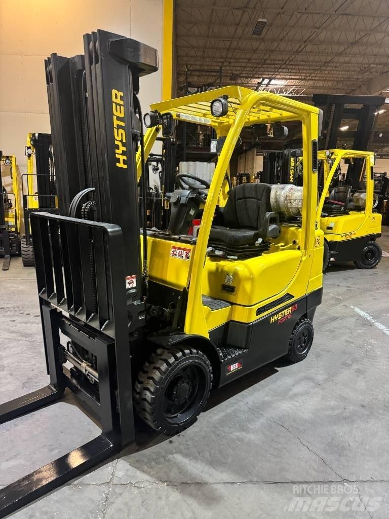 Hyster S 60 FT شاحنات ذات رافعات شوكية - أخرى