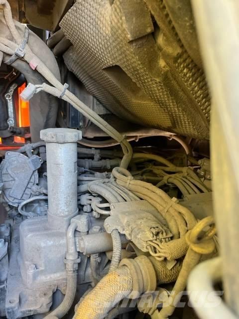 Wacker Neuson DW 90 عربات نقل قلابة للمواقع