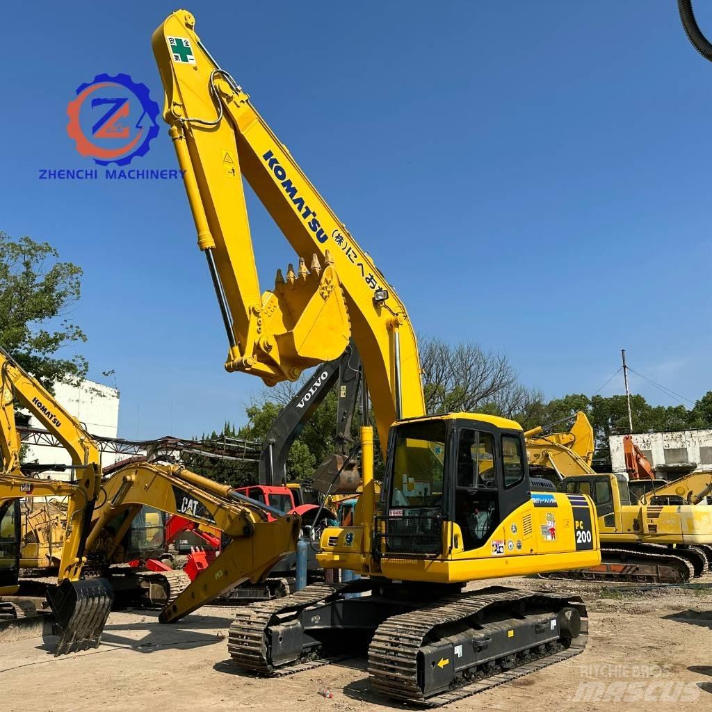 Komatsu PC 200 حفارات زحافة