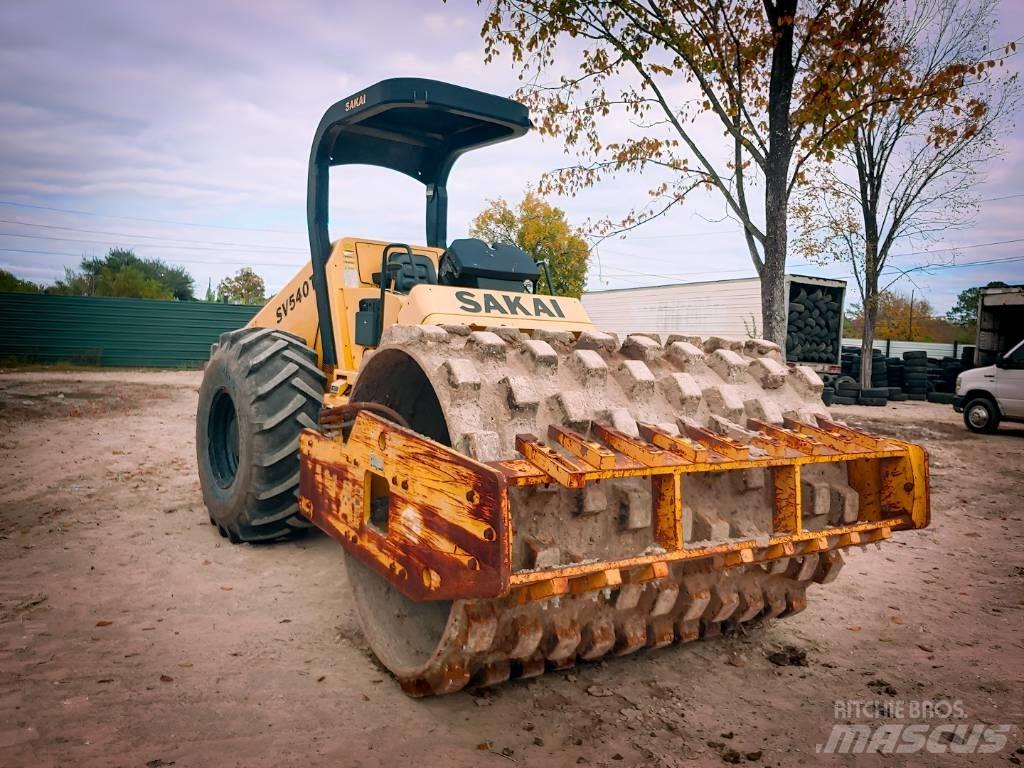 Sakai SV 540 T مداحل أحادية الأسطوانة
