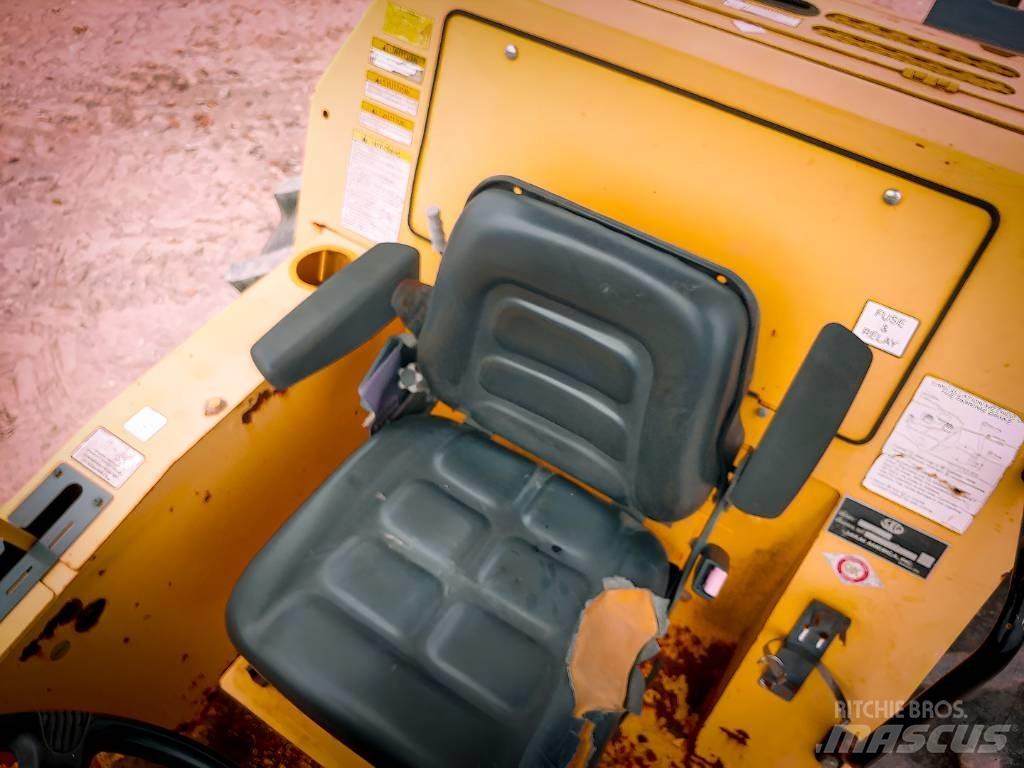Sakai SV 540 T مداحل أحادية الأسطوانة