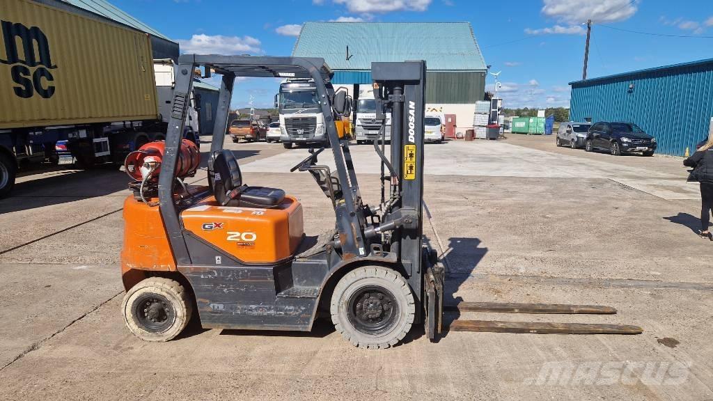 Doosan G 20 G شاحنات LPG