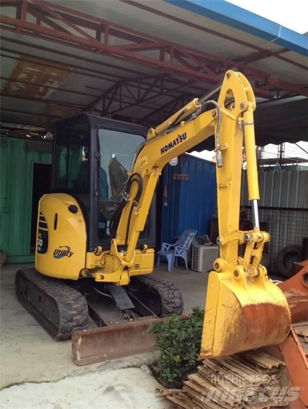 Komatsu PC 30 MR-3 حفارات صغيرة أقل من 7 طن (حفارات صغيرة)