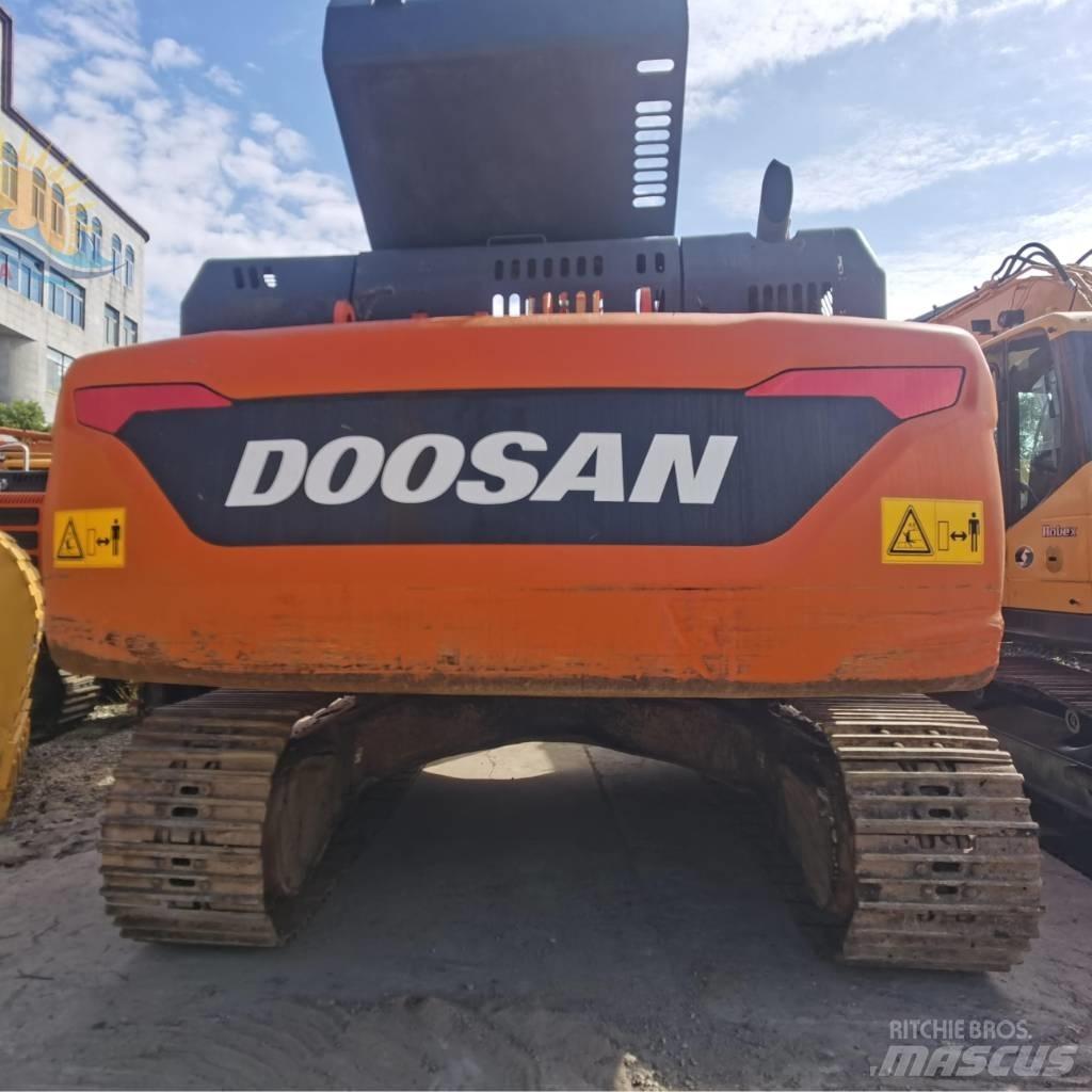 Doosan DX 300 LC حفارات زحافة
