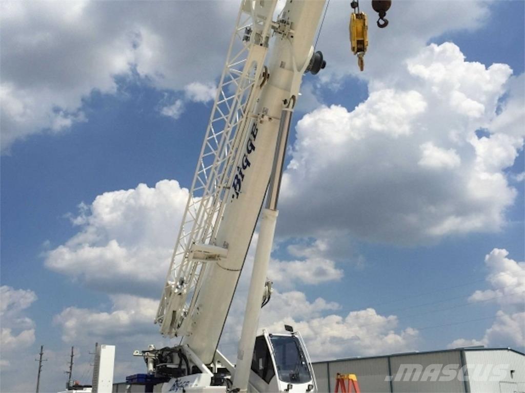 Grove TMS9000E رافعات مجنزرة