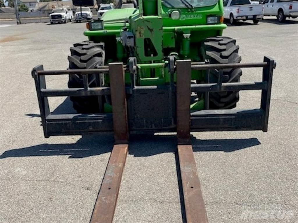 Merlo P60.10 EE معدات مناولة لأغراض الزراعة
