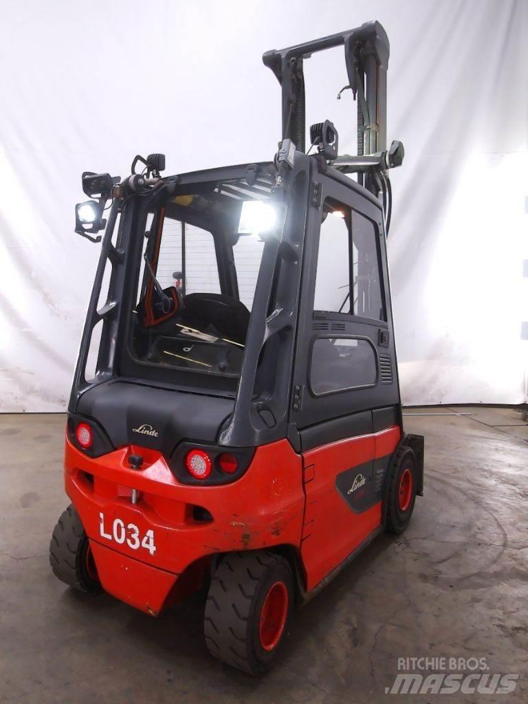 Linde E25-01 شاحنات ذات رافعات شوكية تعمل بالكهرباء