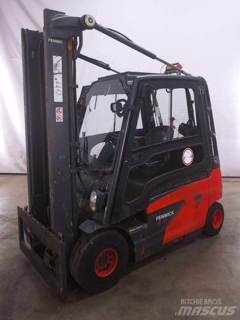 Linde E30L-01 شاحنات ذات رافعات شوكية تعمل بالكهرباء