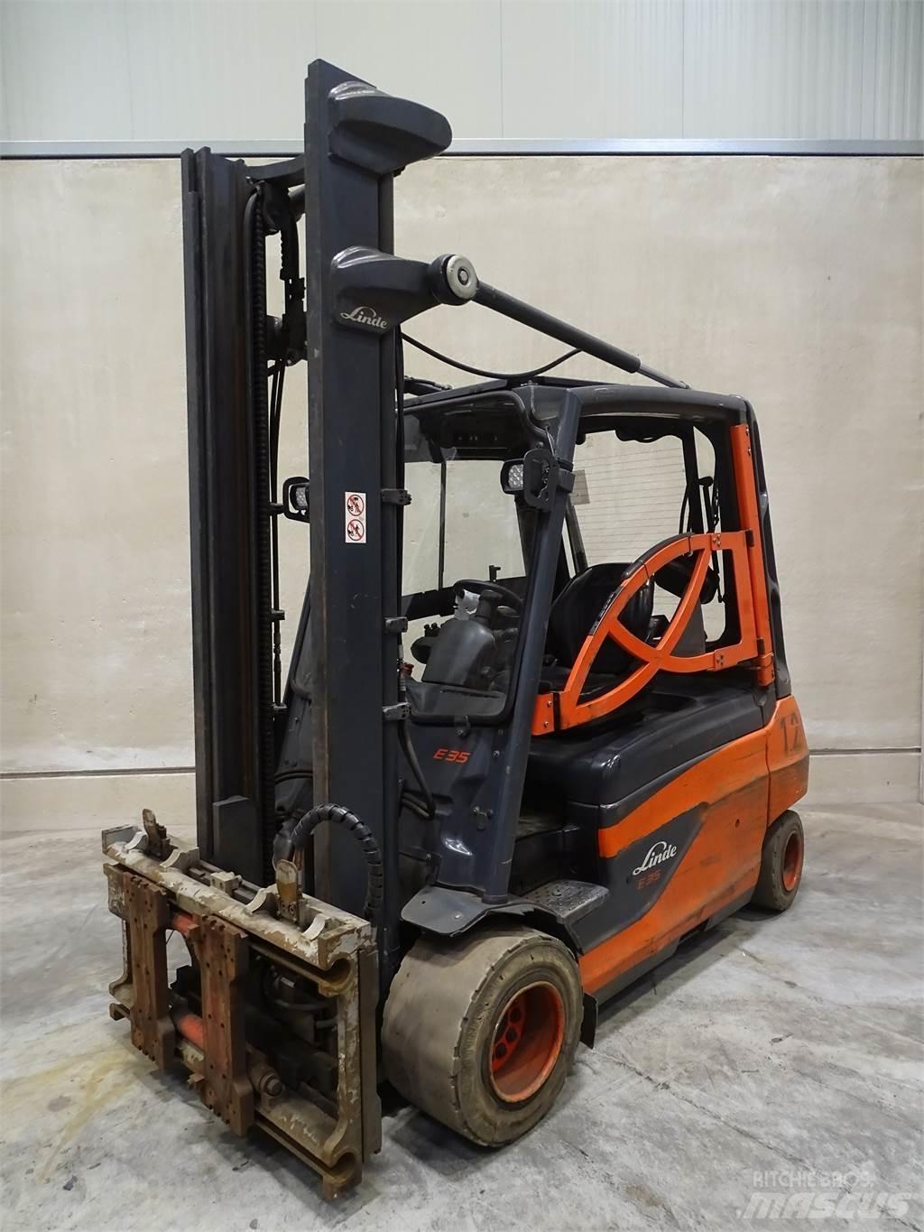 Linde E35L-01 شاحنات ذات رافعات شوكية تعمل بالكهرباء