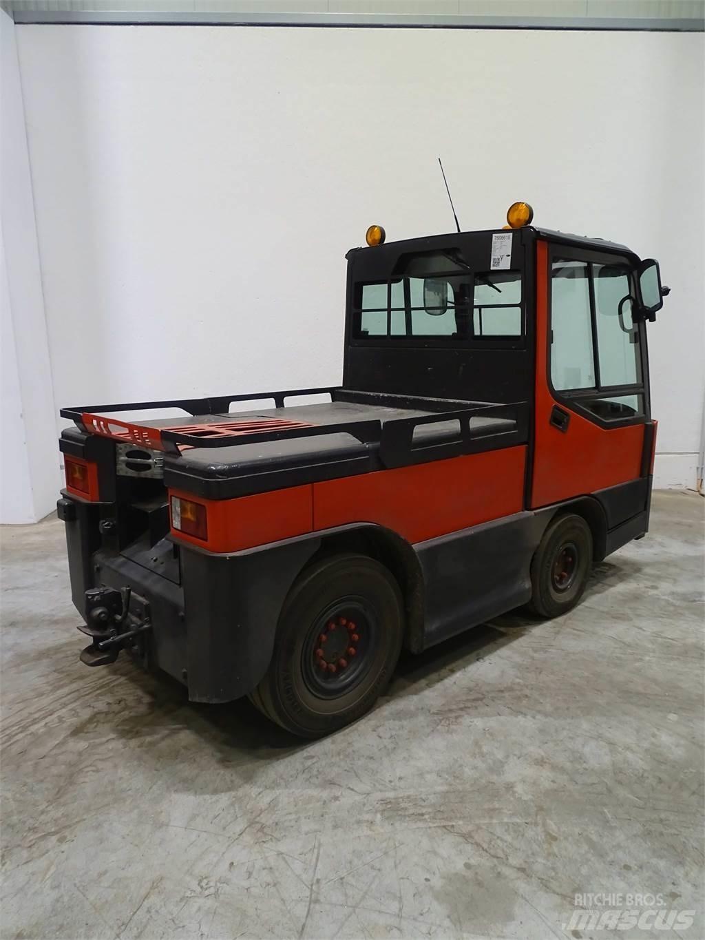 Linde P250 شاحنة قاطرة