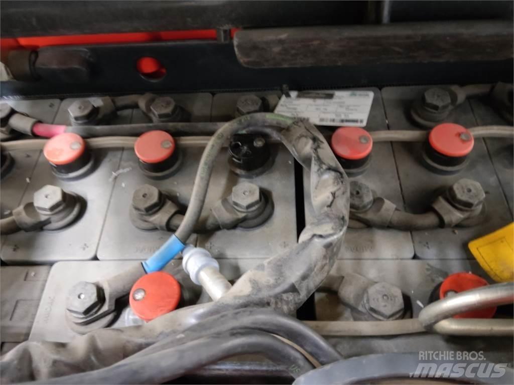 Linde V08-02 معدات الرفع عالي المستوى