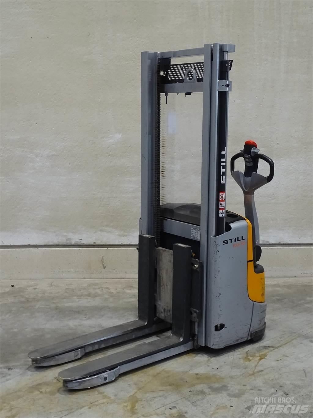 Still EXV10/860MM معدات التكديس الجوالة