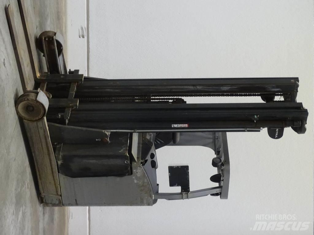 Still FM-X14 شاحنة مناولة