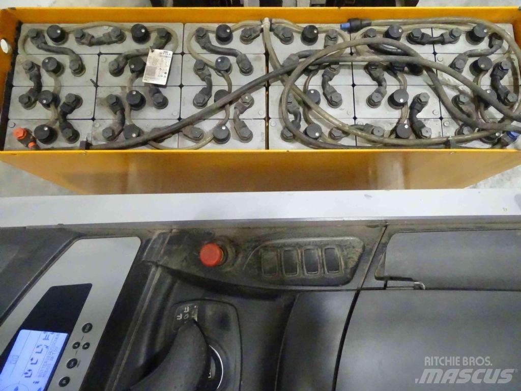 Still FM-X14 شاحنة مناولة