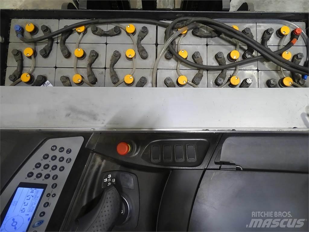 Still FM-X14 شاحنة مناولة