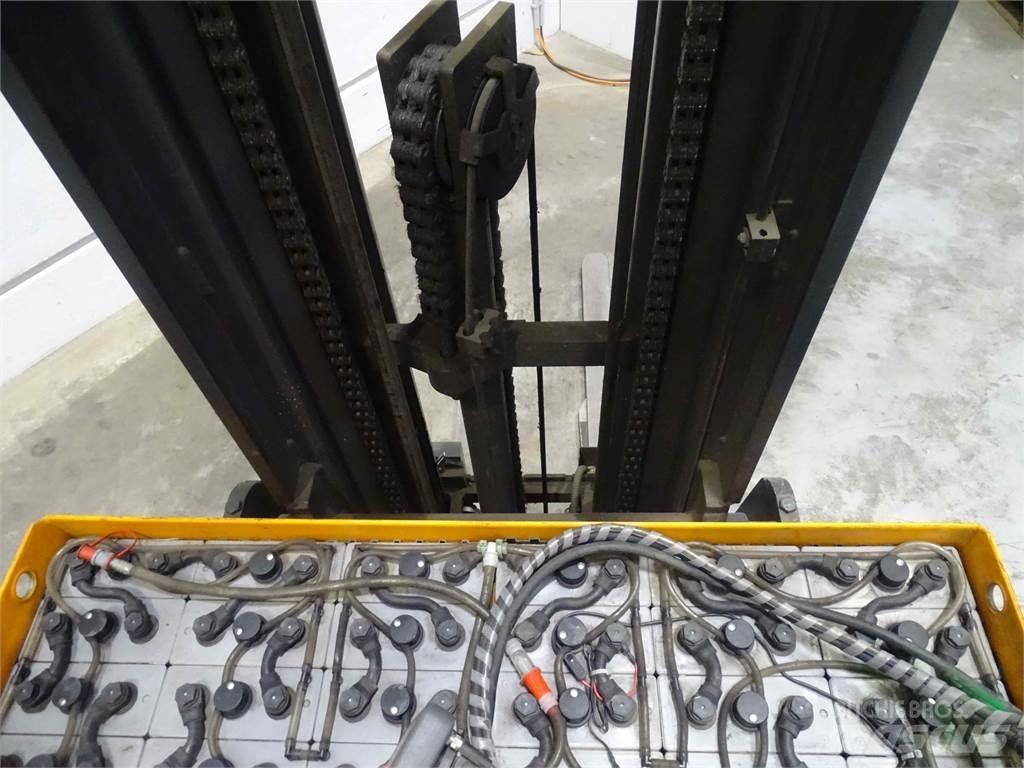 Still FM-X14 شاحنة مناولة