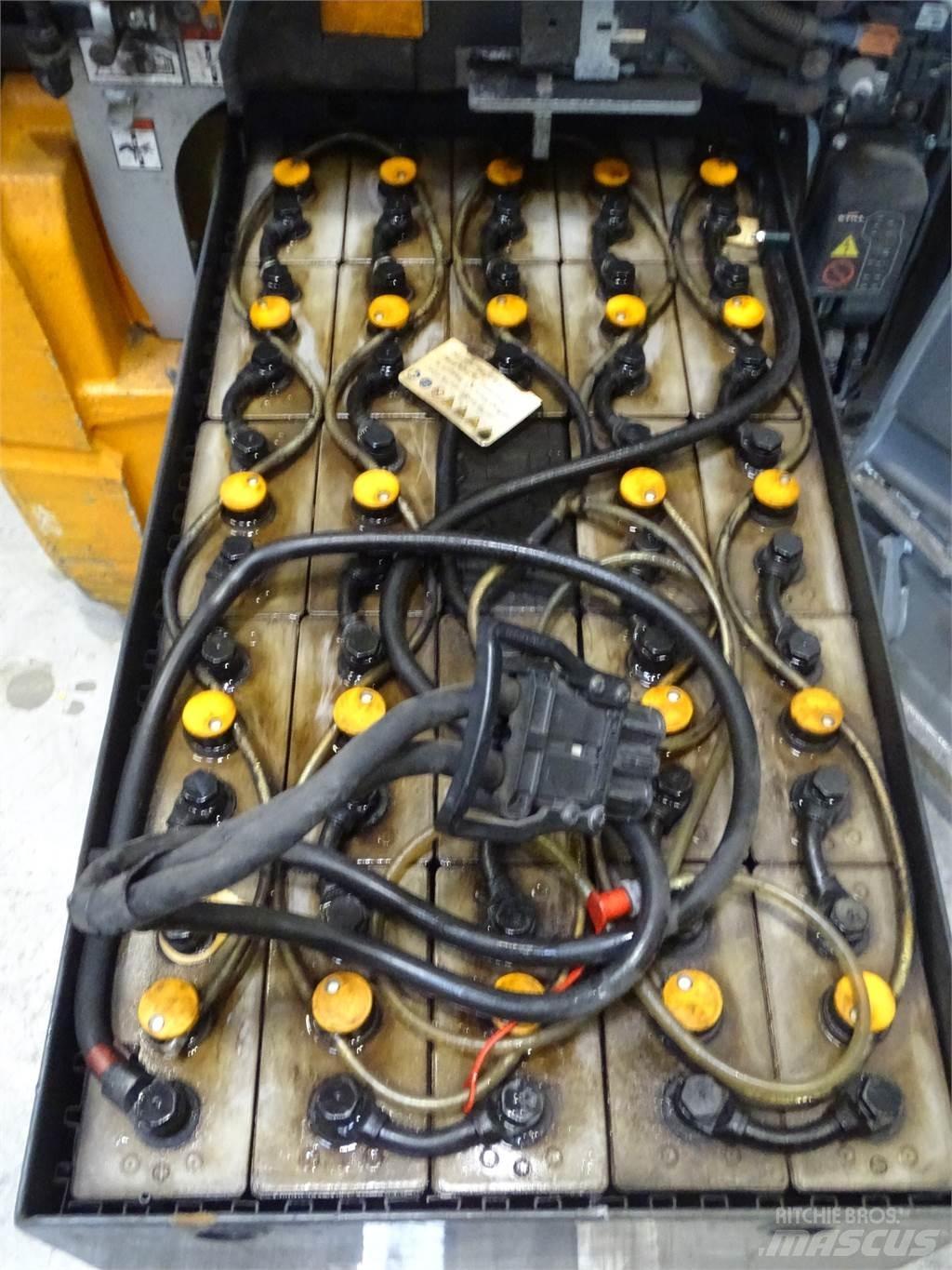 Still RX20-14C شاحنات ذات رافعات شوكية تعمل بالكهرباء