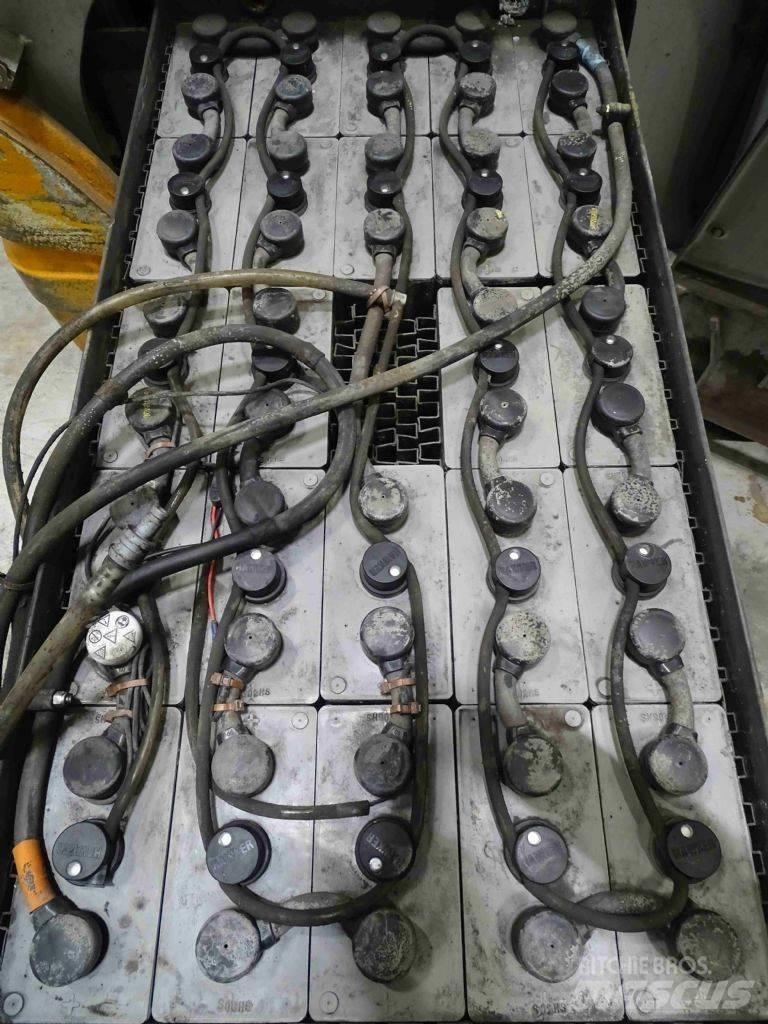 Still RX20-15 شاحنات ذات رافعات شوكية تعمل بالكهرباء