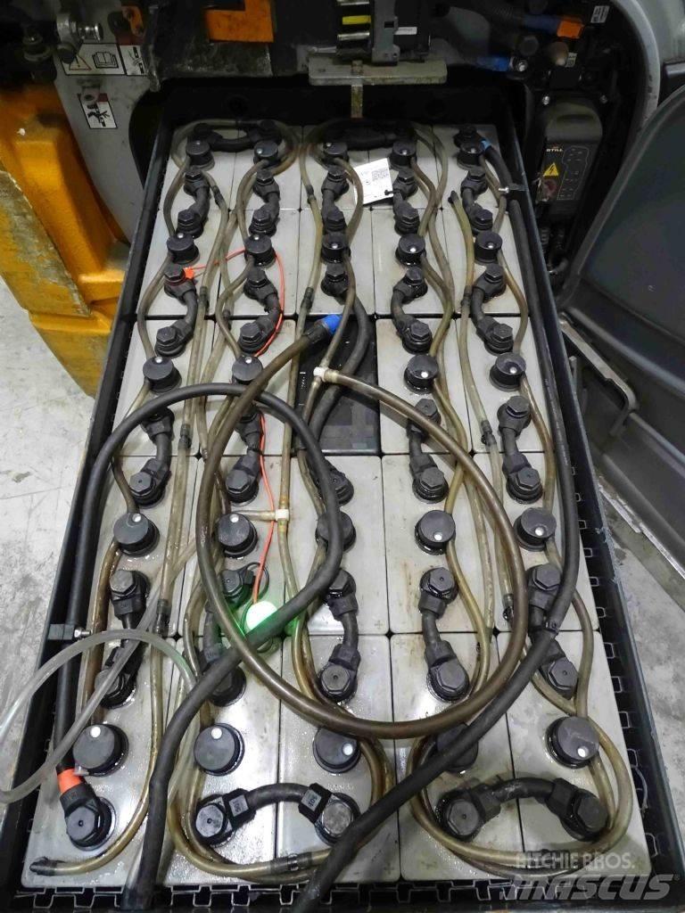 Still RX20-16C شاحنات ذات رافعات شوكية تعمل بالكهرباء