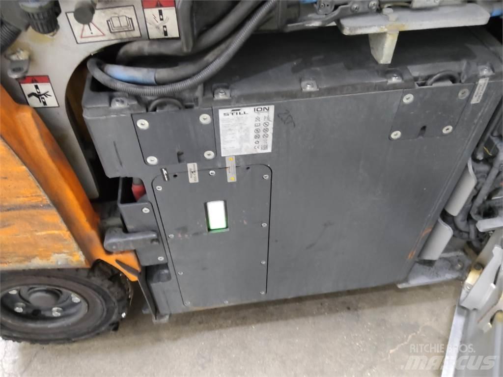 Still RX20-16L شاحنات ذات رافعات شوكية تعمل بالكهرباء