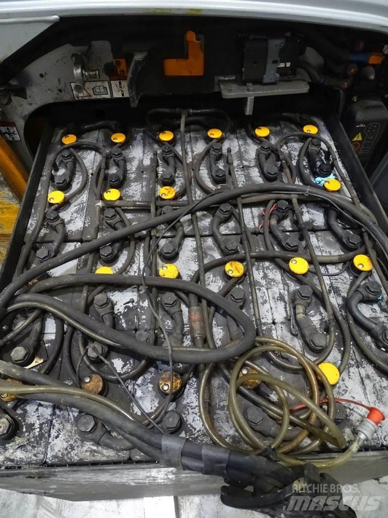 Still RX20-20L شاحنات ذات رافعات شوكية تعمل بالكهرباء
