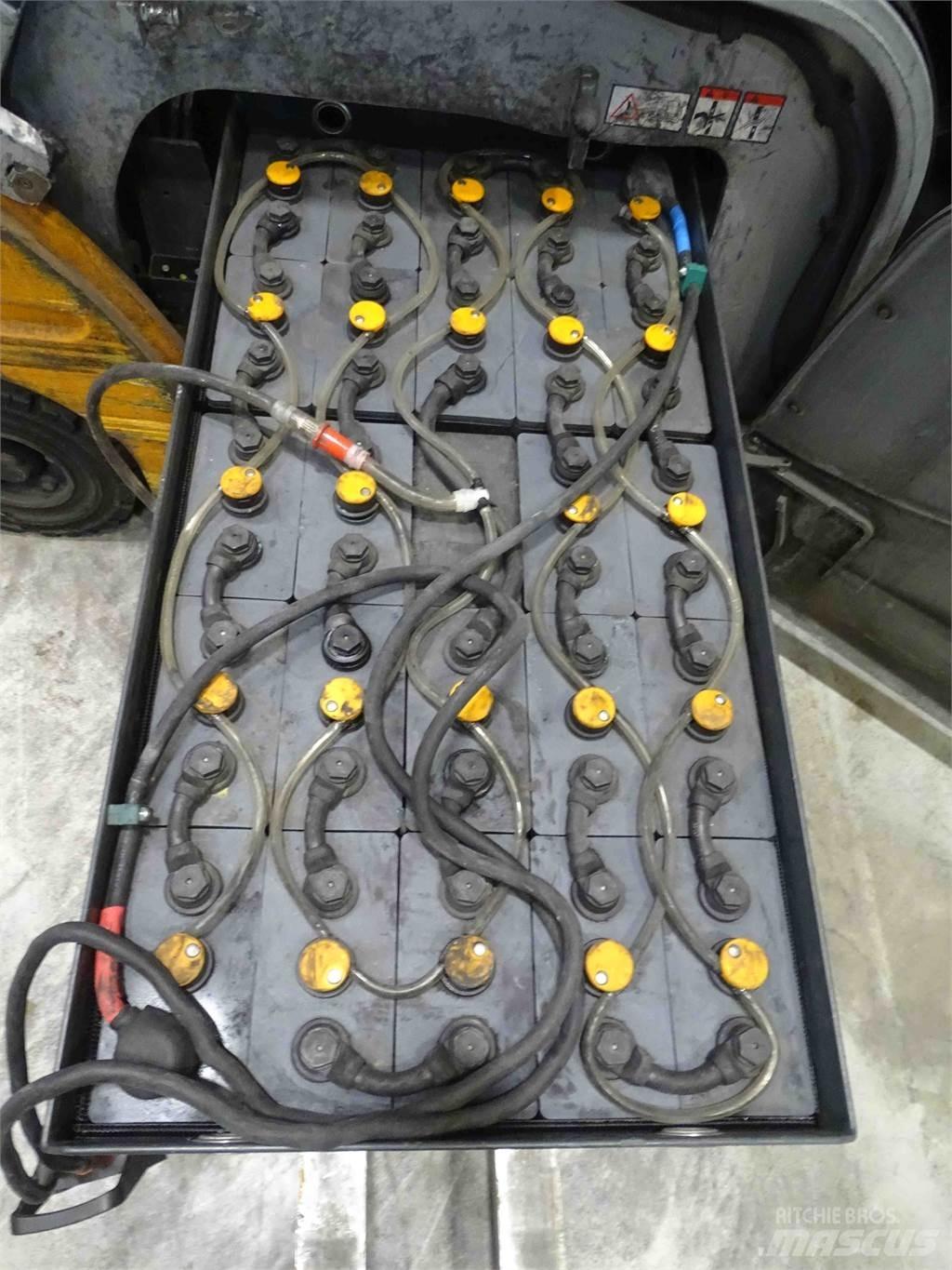 Still RX20-20P شاحنات ذات رافعات شوكية تعمل بالكهرباء