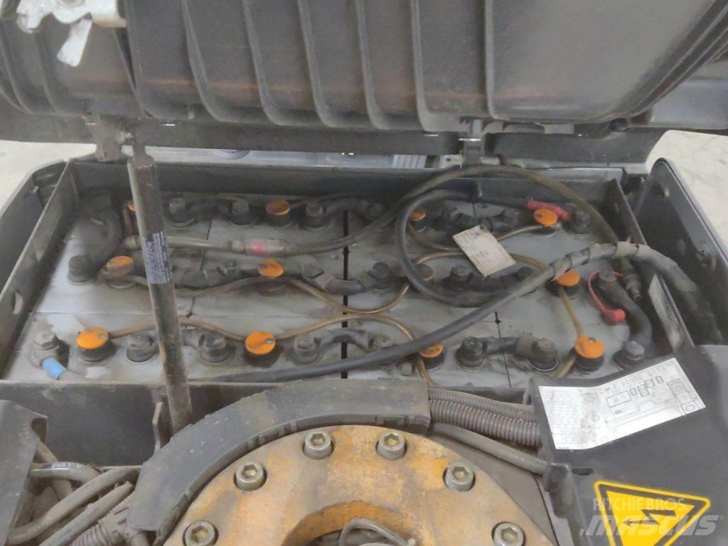 Still RX50-13 شاحنات ذات رافعات شوكية تعمل بالكهرباء