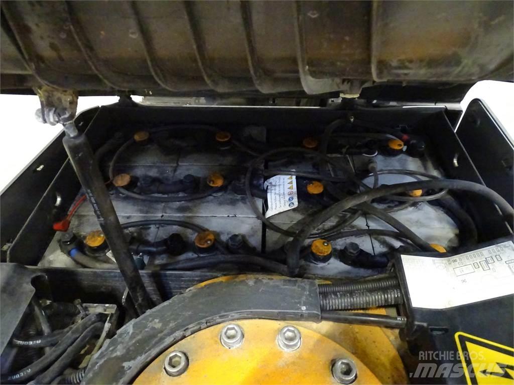 Still RX50-15 شاحنات ذات رافعات شوكية تعمل بالكهرباء